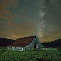 Boxley Valley Barn and Milky Way